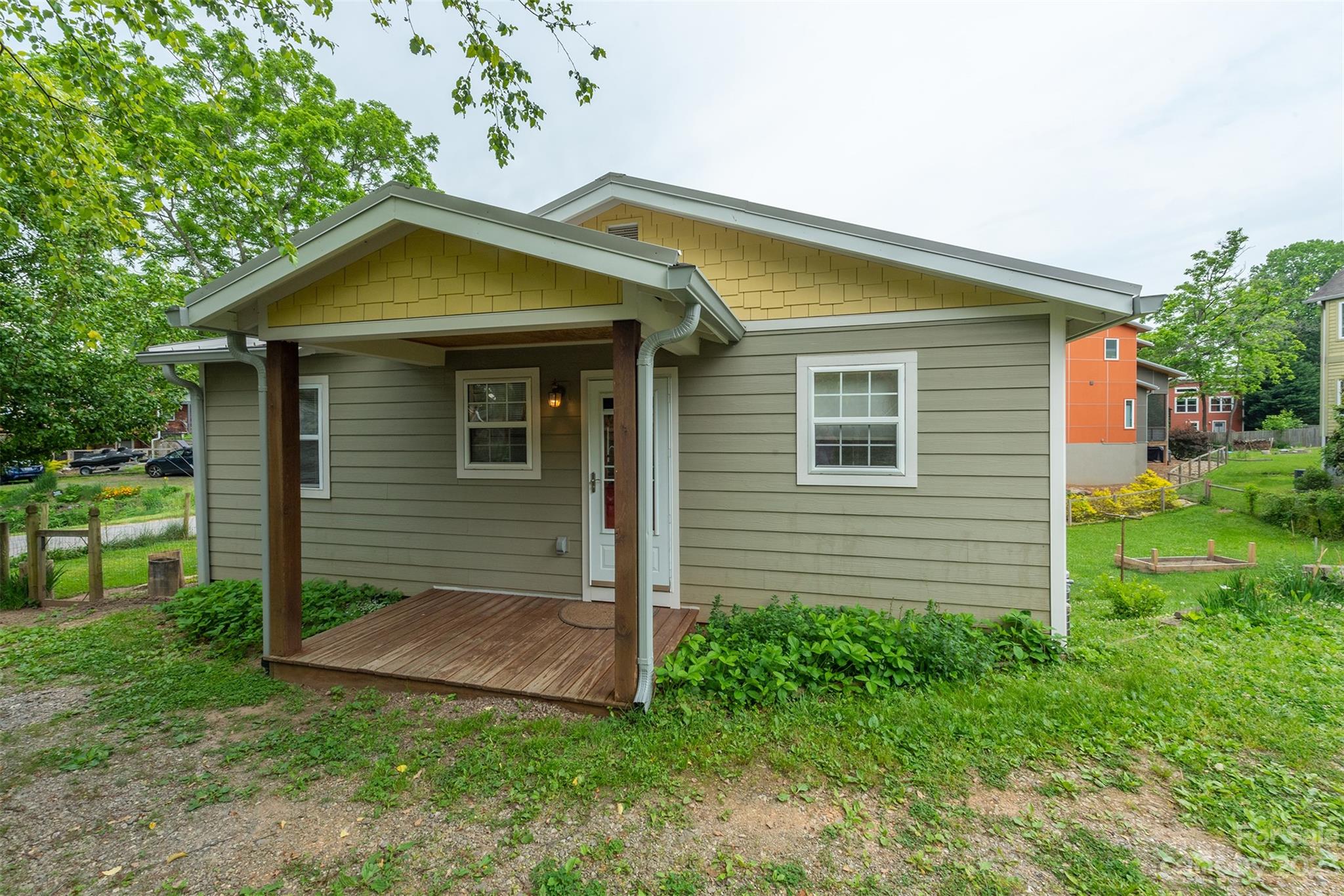 11 Nebraska Street Asheville NC 28806