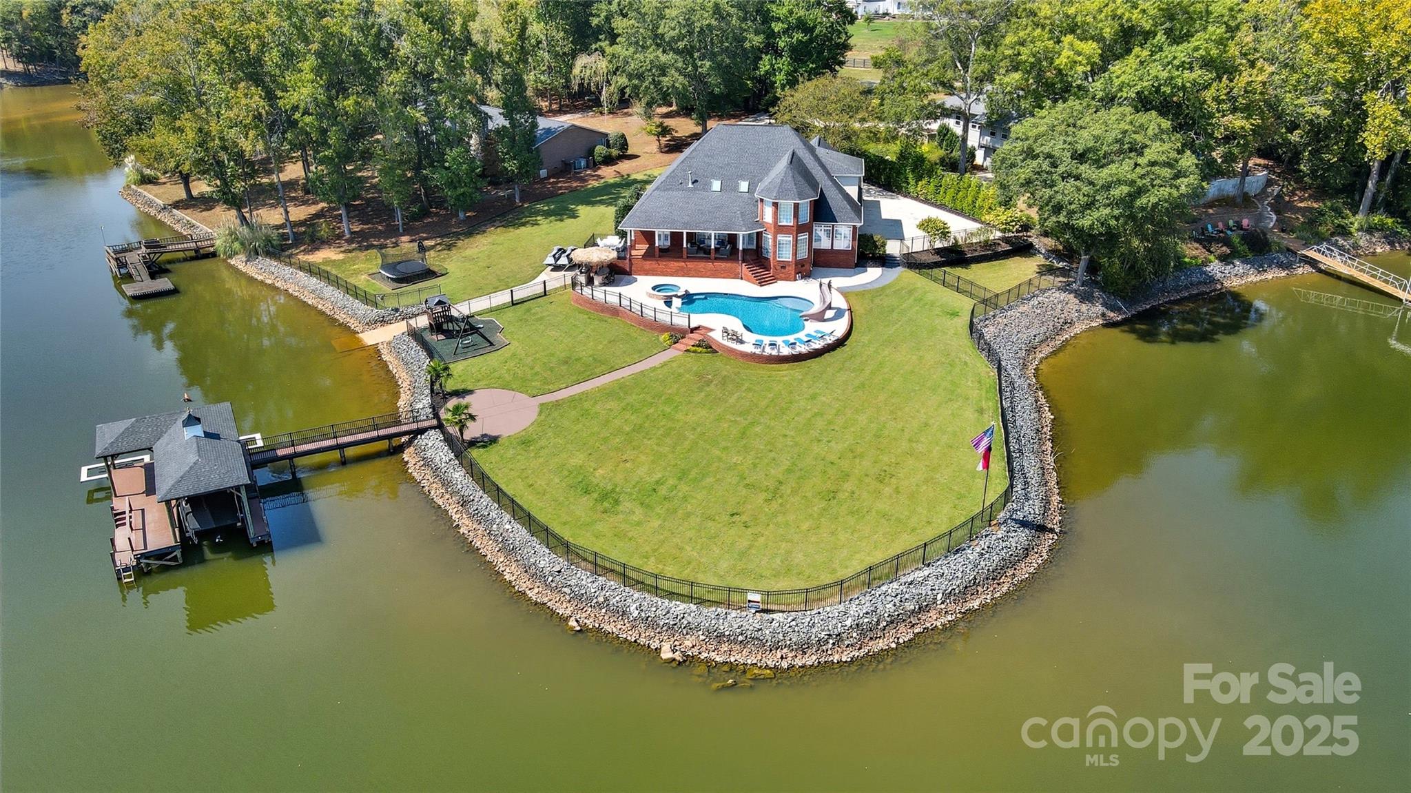 8424 Catawba Cove Drive Belmont NC 28012