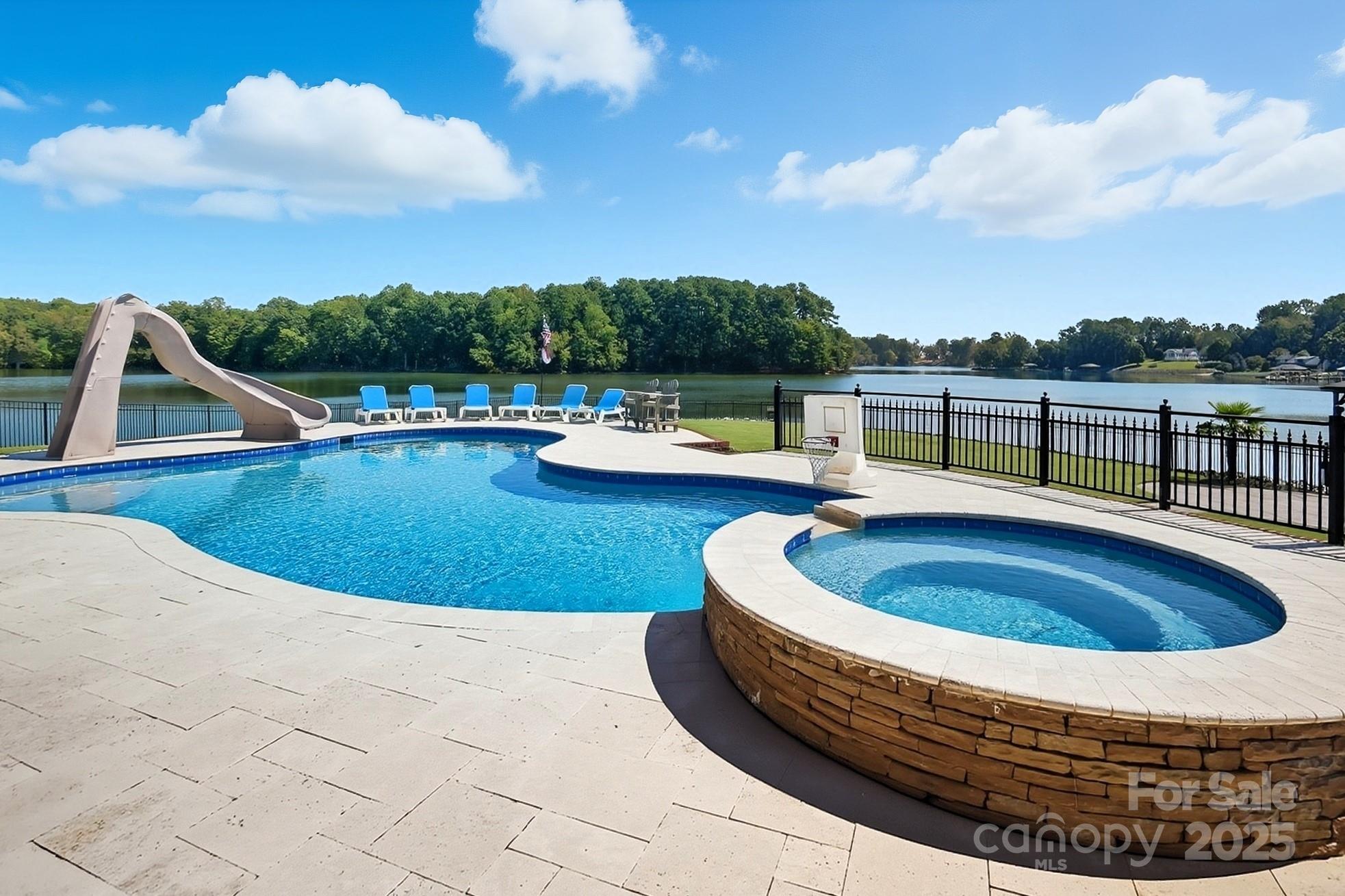 8424 Catawba Cove Drive Belmont NC 28012