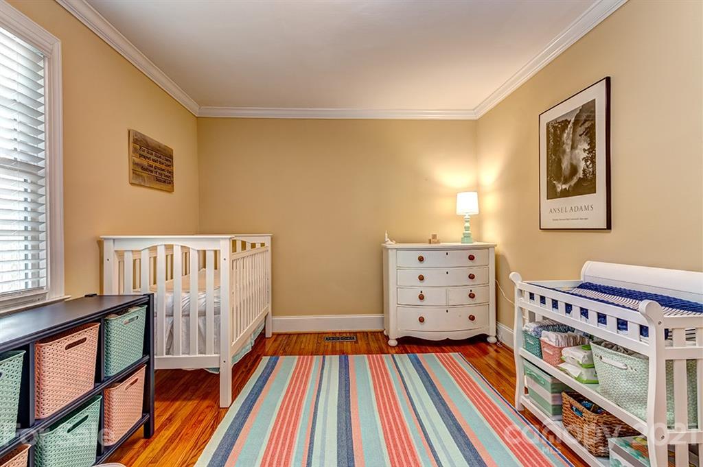 2433 Chesterfield Avenue Charlotte NC 28205