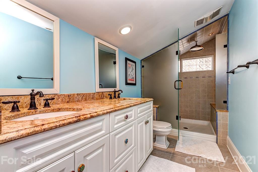 2433 Chesterfield Avenue Charlotte NC 28205