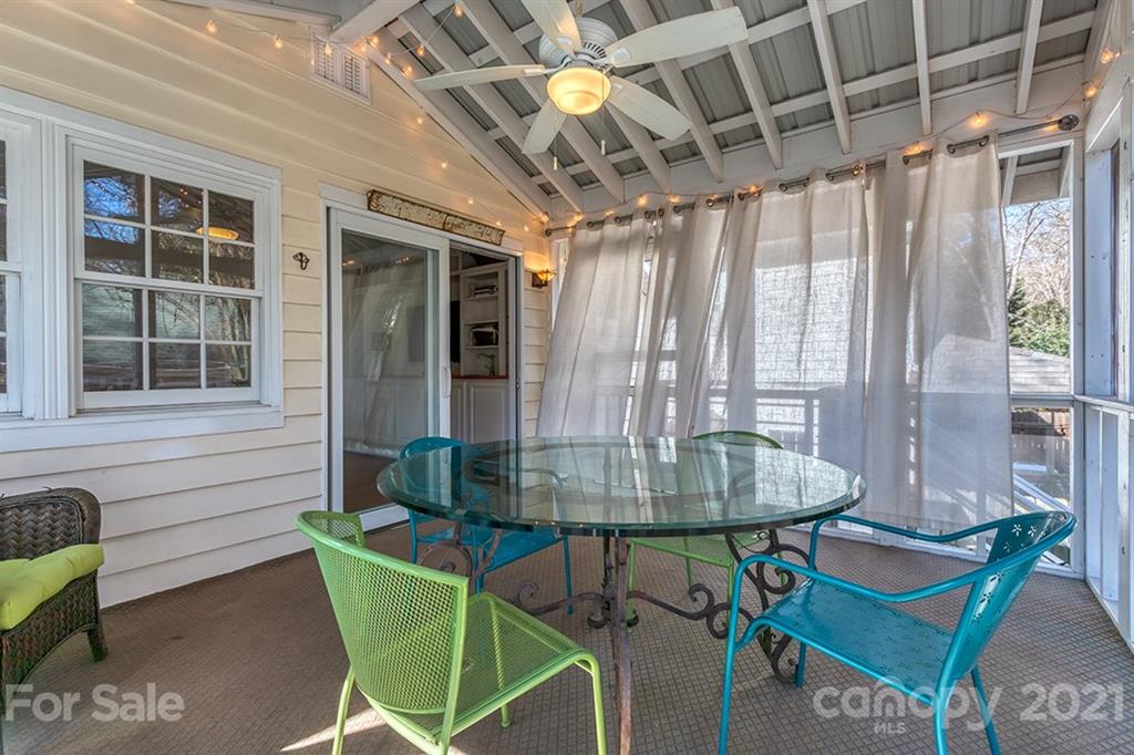 2433 Chesterfield Avenue Charlotte NC 28205