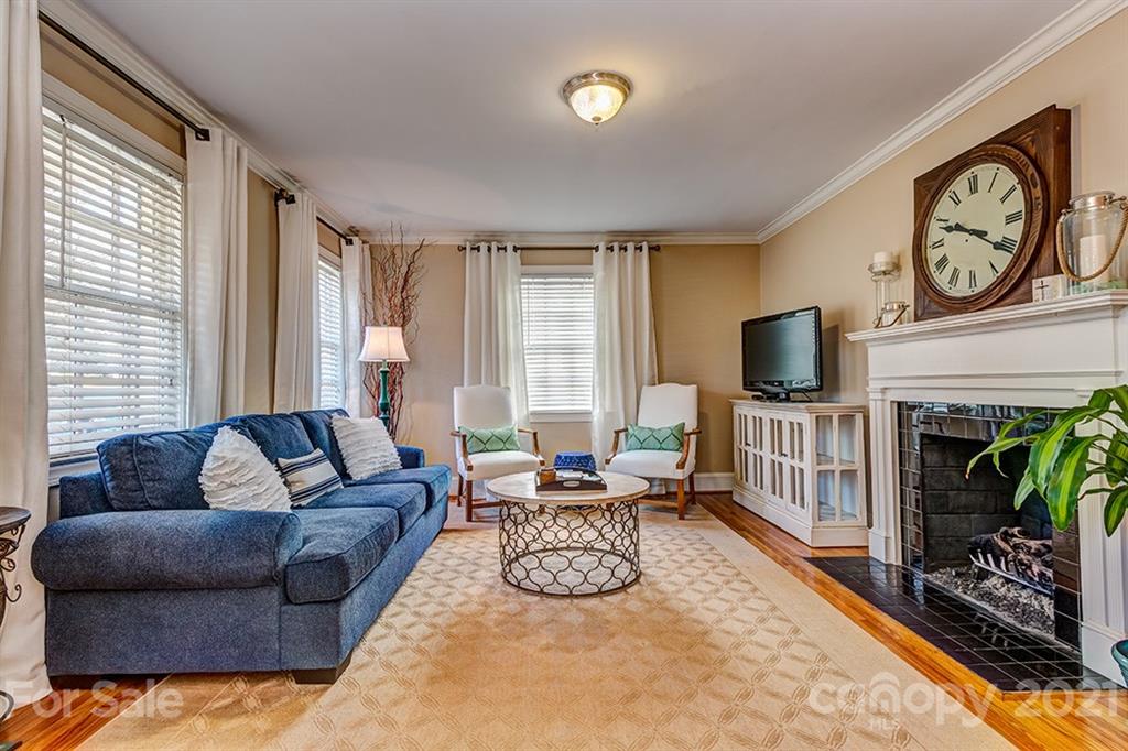 2433 Chesterfield Avenue Charlotte NC 28205