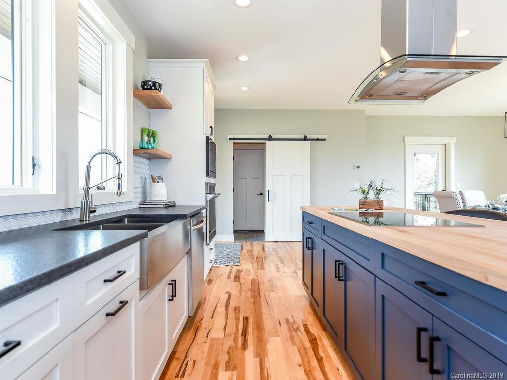 36 Malvern Walk Asheville NC 28806