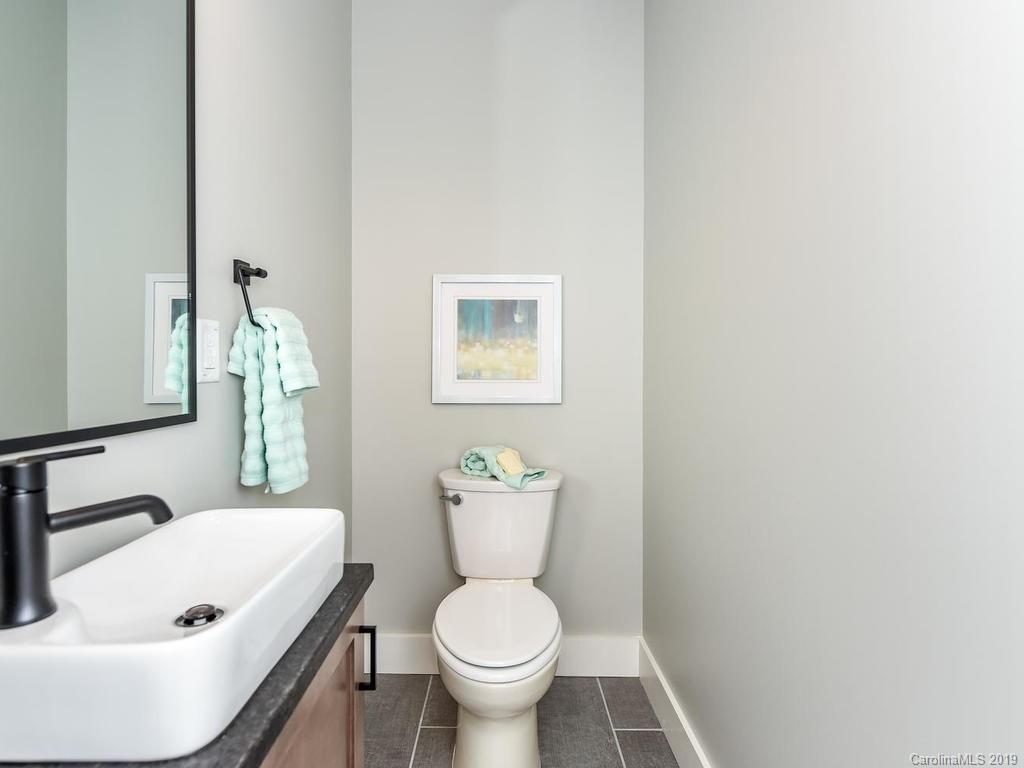 36 Malvern Walk Asheville NC 28806