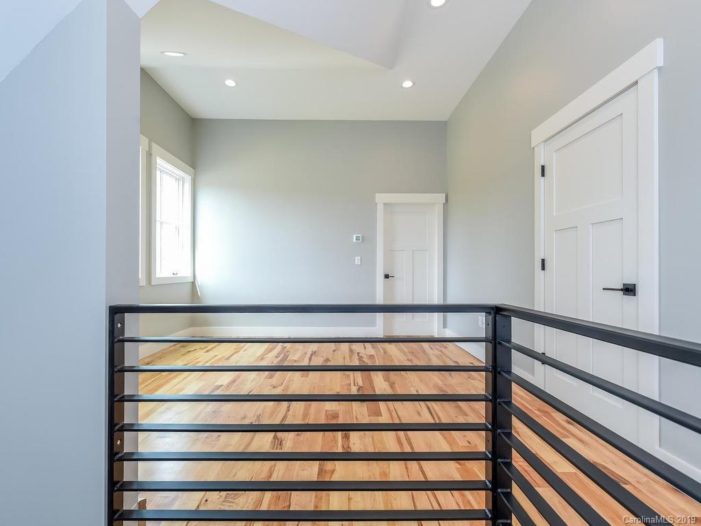 36 Malvern Walk Asheville NC 28806