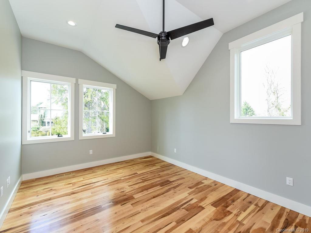 36 Malvern Walk Asheville NC 28806