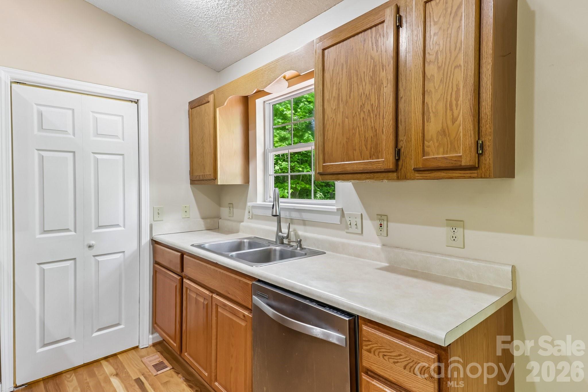 144 Mills Forest Lane Mooresville NC 28117
