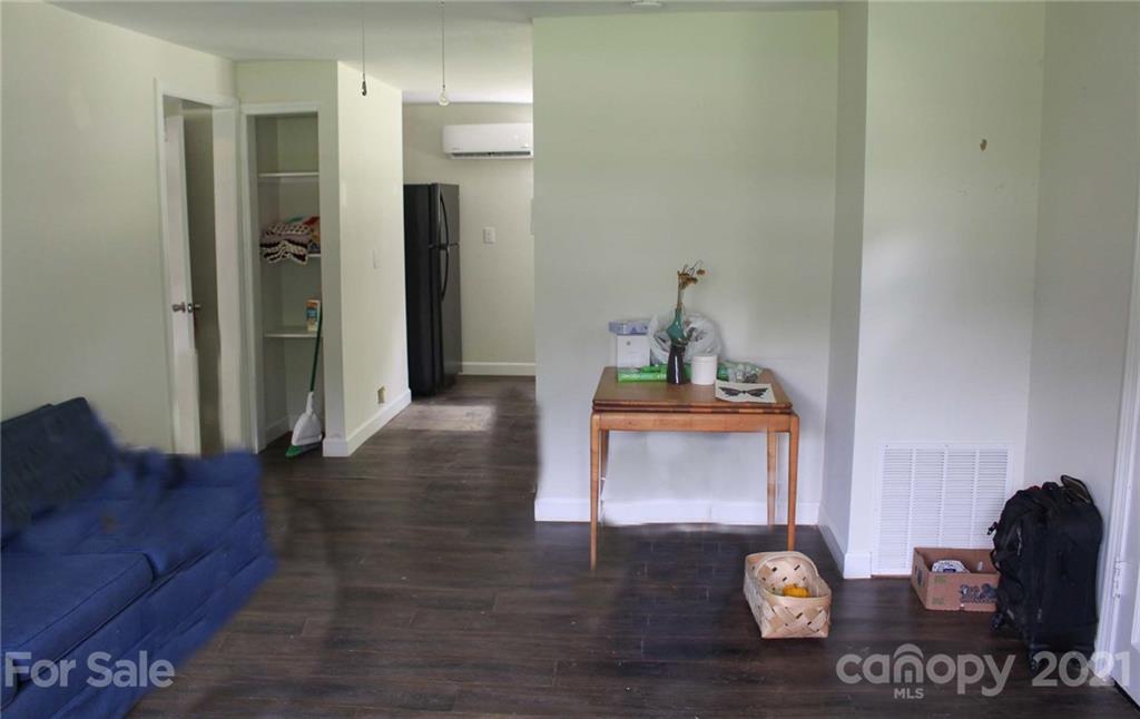 251 Monte Vista Road Candler NC 28715