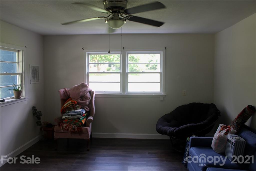 251 Monte Vista Road Candler NC 28715