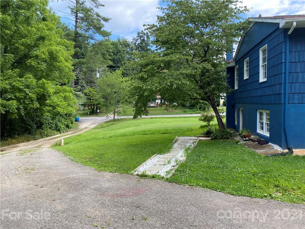 251 Monte Vista Road Candler NC 28715