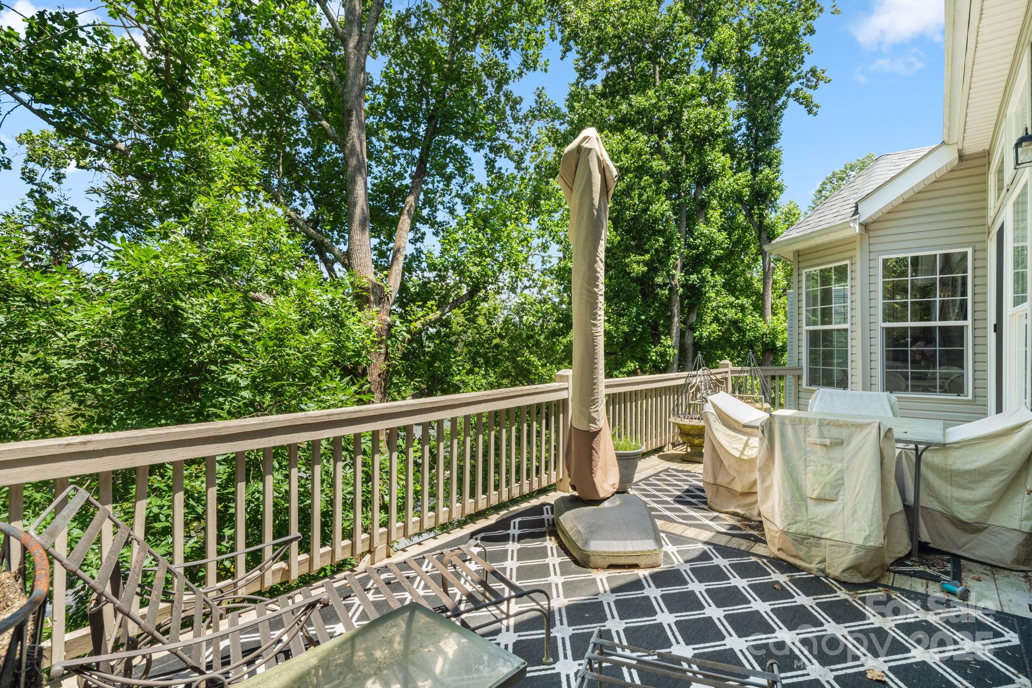 107 Poppy Lane Asheville NC 28803