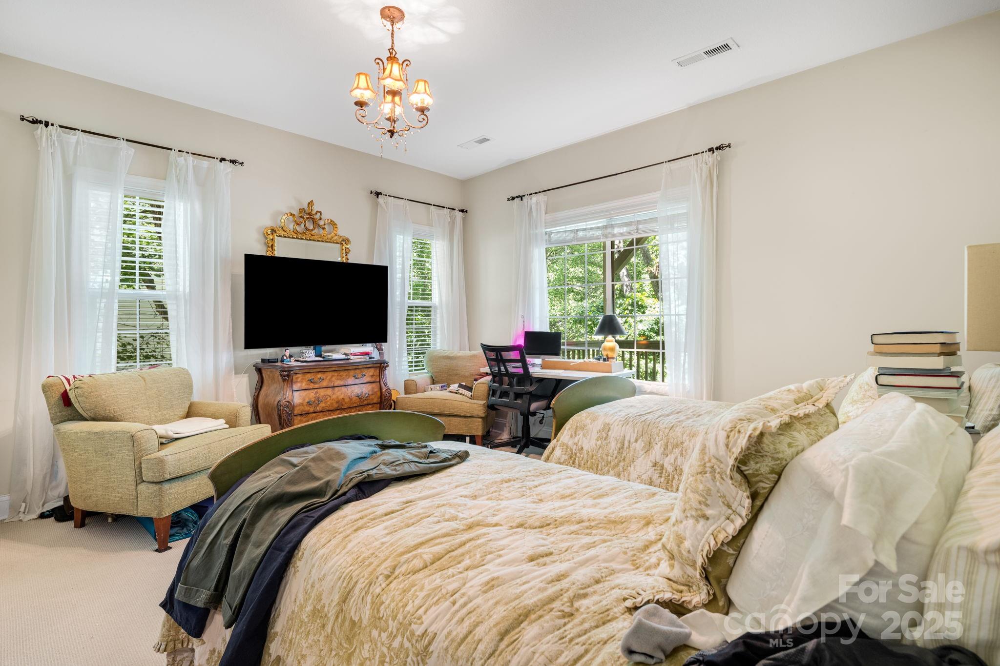 107 Poppy Lane Asheville NC 28803