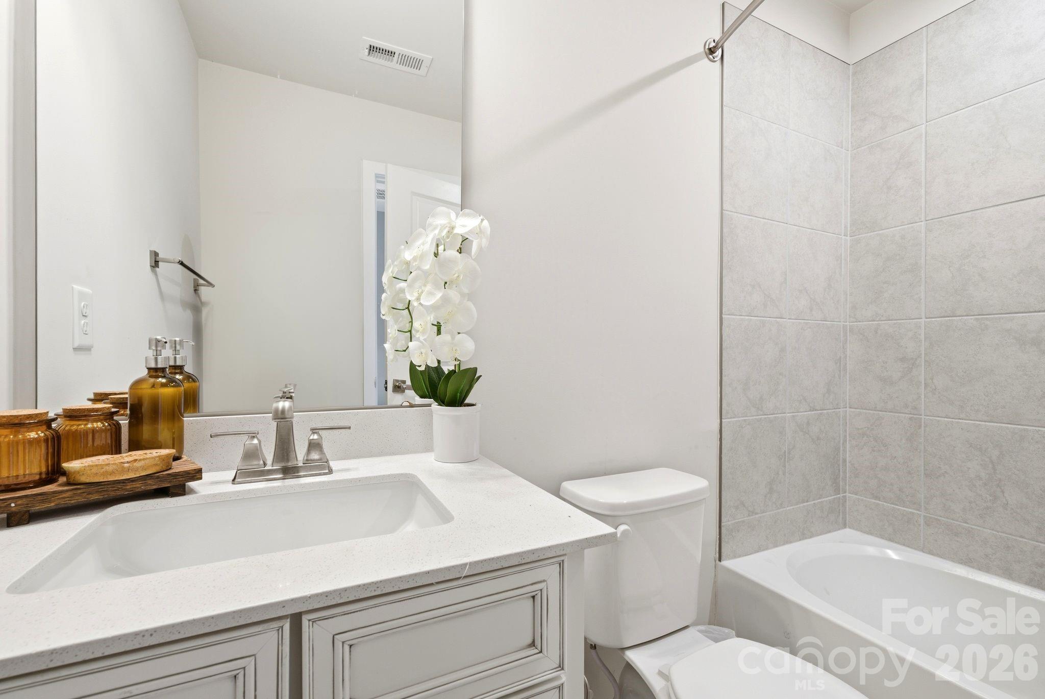 804 Broad River Lane Charlotte NC 28211