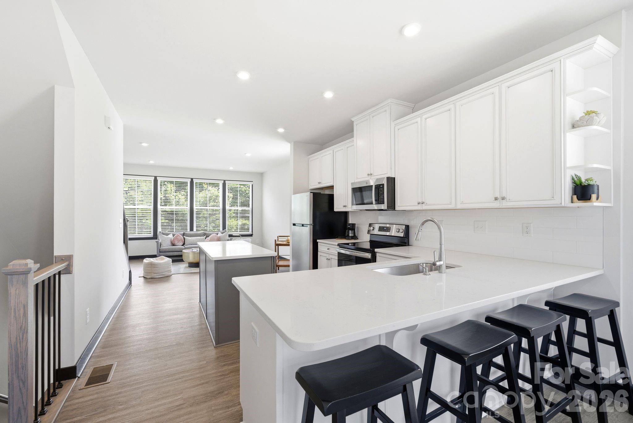 804 Broad River Lane Charlotte NC 28211