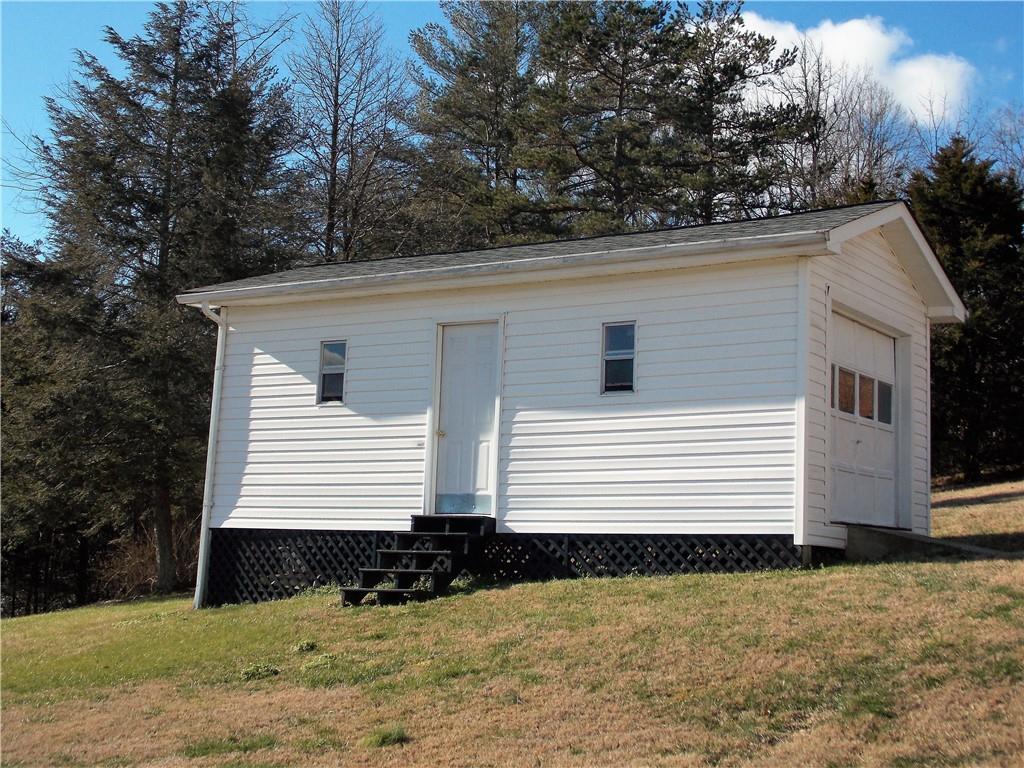 3785 T Bird Lane Lenoir NC 28645