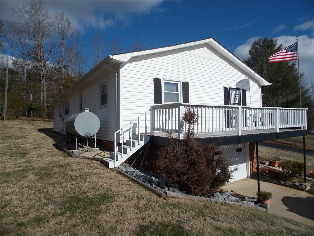 3785 T Bird Lane Lenoir NC 28645