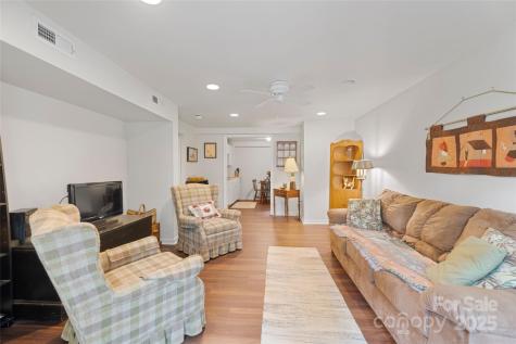 261 Forest Hill Drive Asheville NC 28803