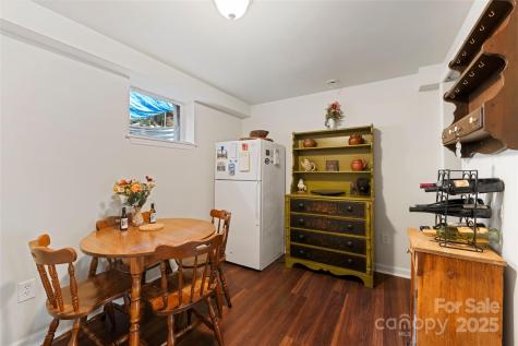 261 Forest Hill Drive Asheville NC 28803