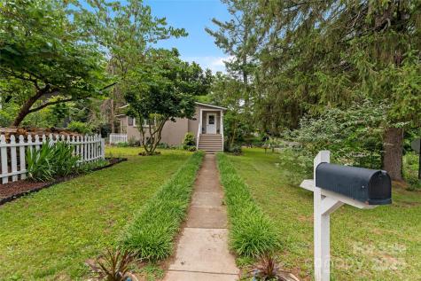 261 Forest Hill Drive Asheville NC 28803
