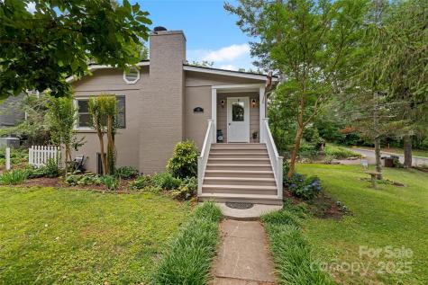 261 Forest Hill Drive Asheville NC 28803