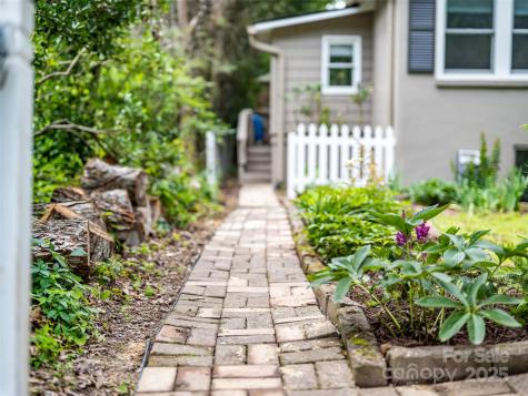 261 Forest Hill Drive Asheville NC 28803