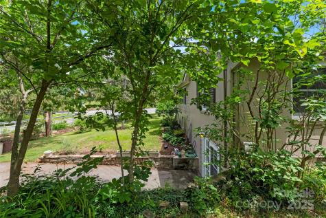 261 Forest Hill Drive Asheville NC 28803