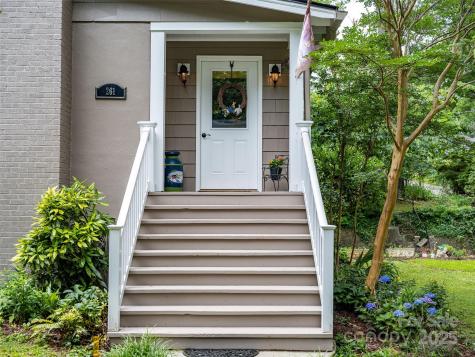 261 Forest Hill Drive Asheville NC 28803