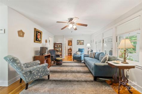 261 Forest Hill Drive Asheville NC 28803