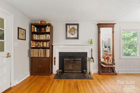 261 Forest Hill Drive Asheville NC 28803