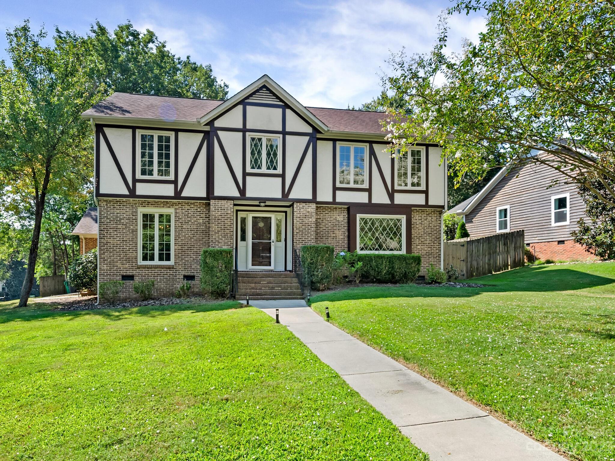 2501 Innsbrook Road Charlotte NC 28226