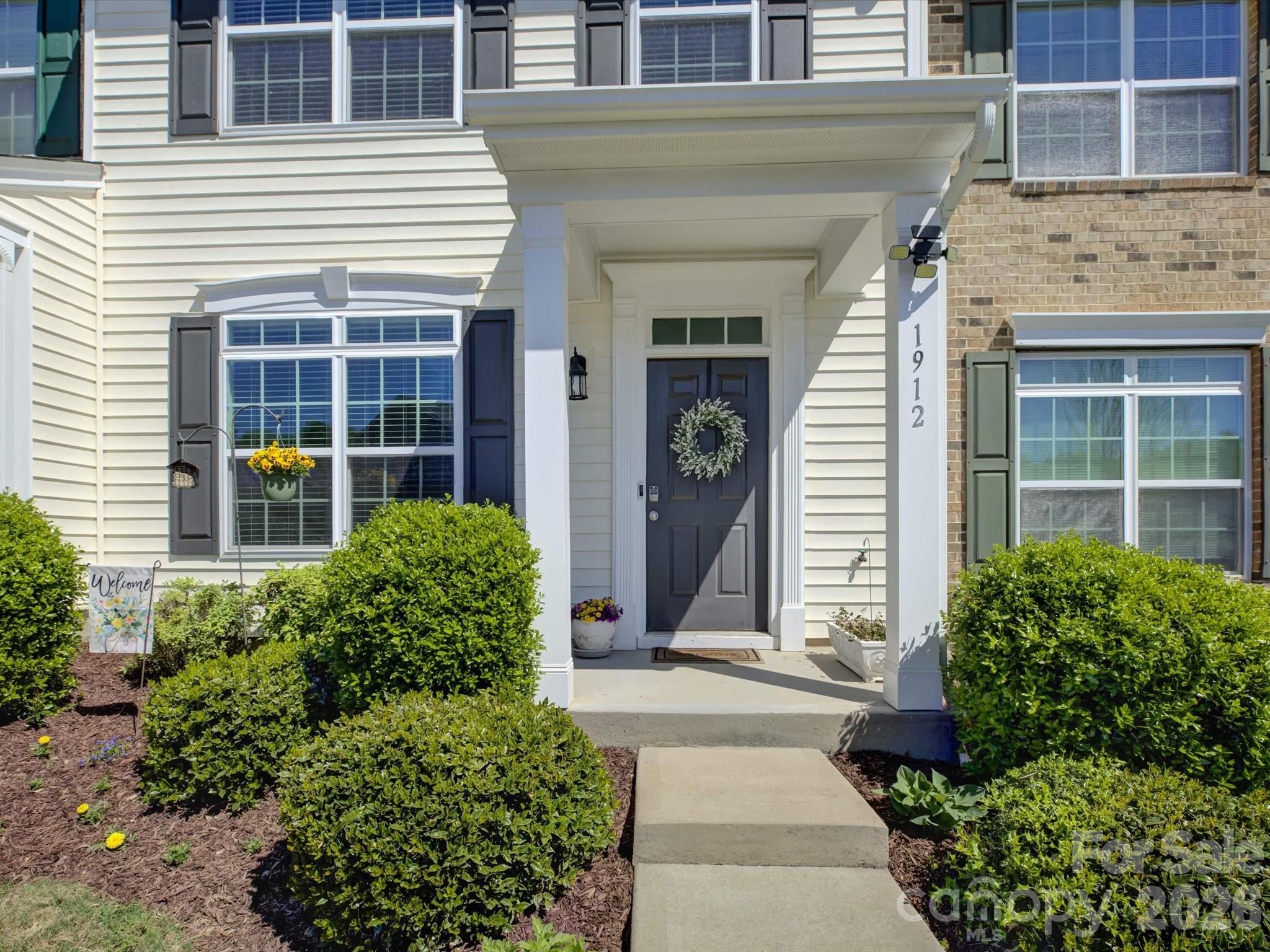 1912 Aston Mill Place Charlotte NC 28273