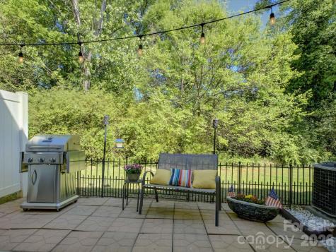 1912 Aston Mill Place Charlotte NC 28273