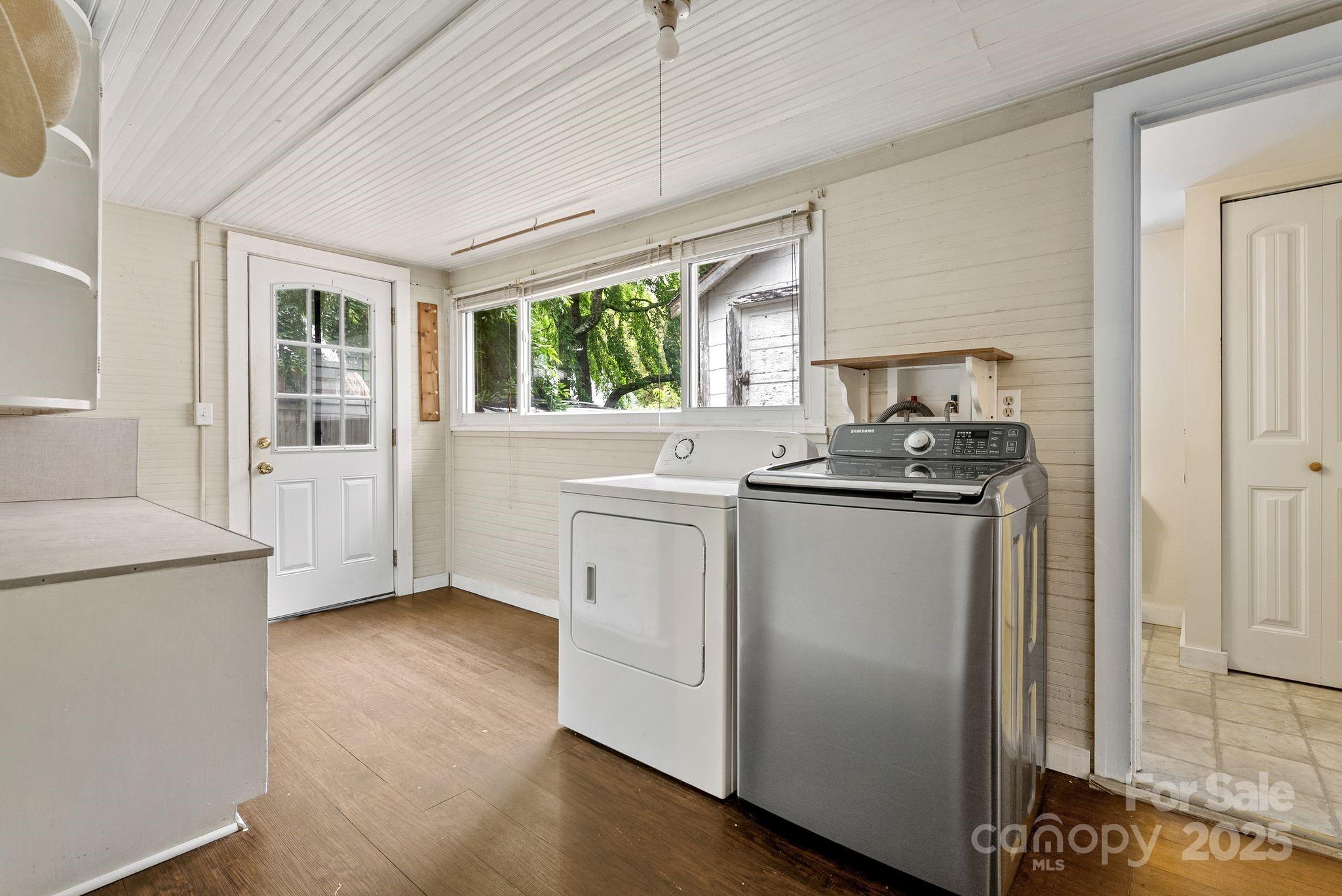 113 4th Street Black Mountain NC 28711