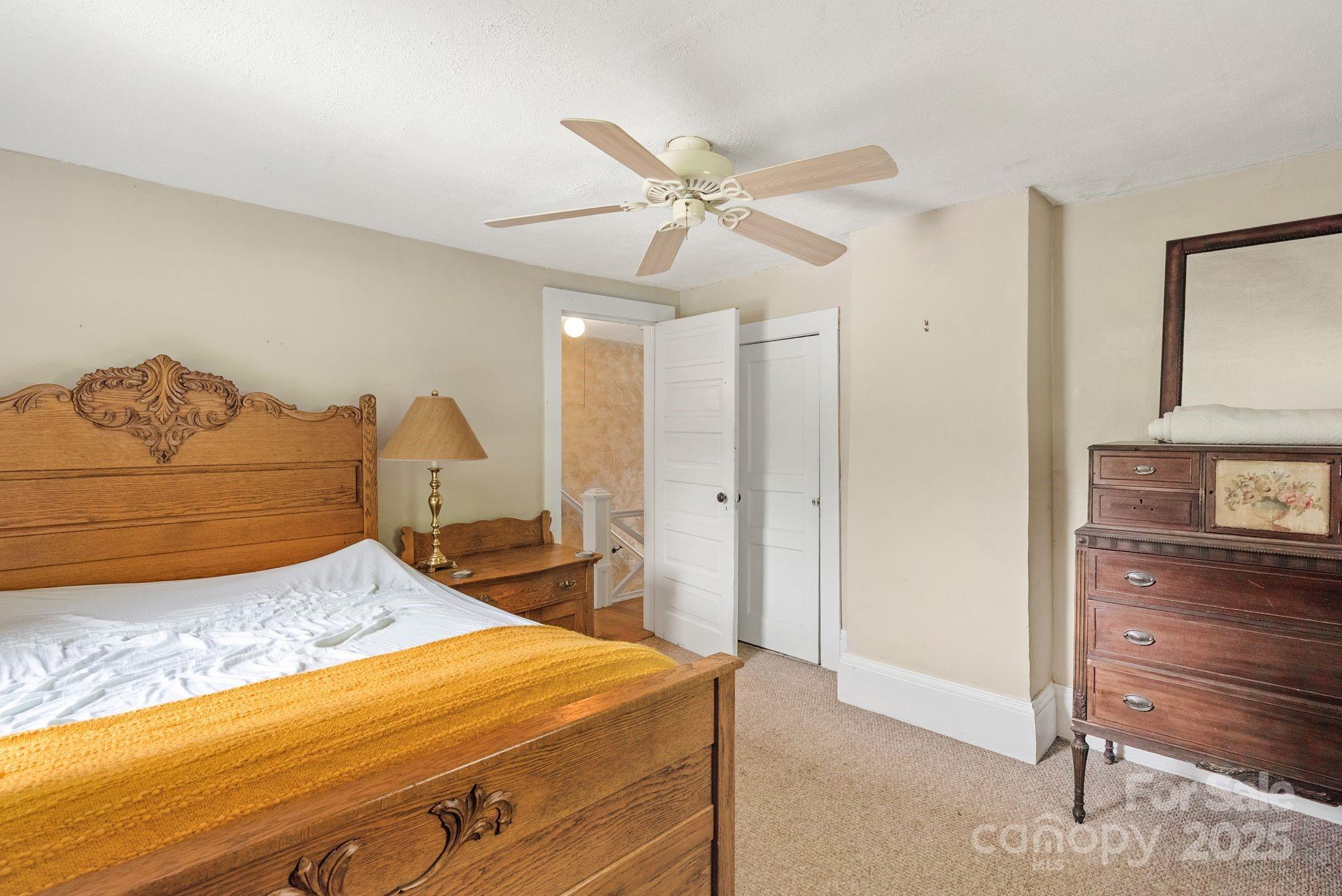 113 4th Street Black Mountain NC 28711