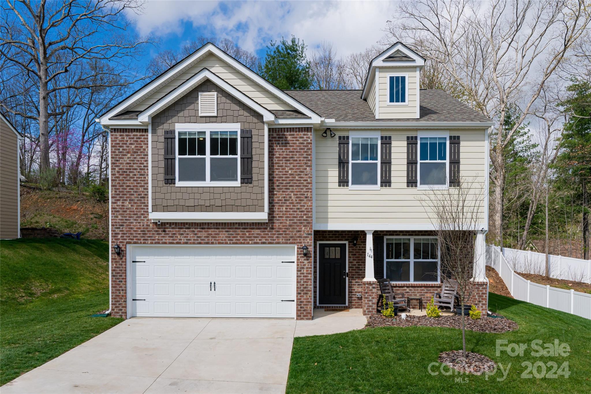 144 Marathon Lane Candler NC 28715