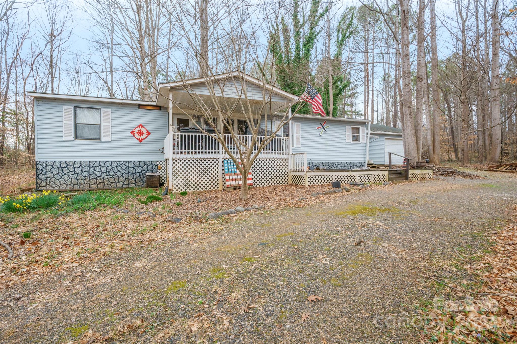 304 Deerchase Circle Statesville NC 28625