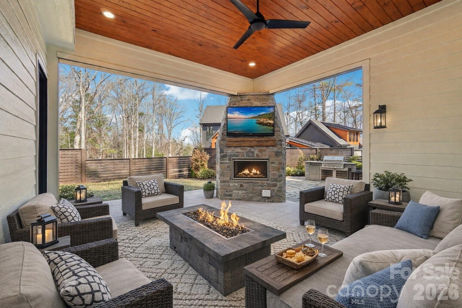 272 Glazener Road Brevard NC 28712