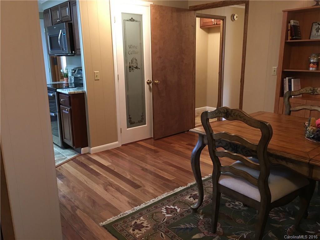 64 Mountain Site Lane Asheville NC 28803
