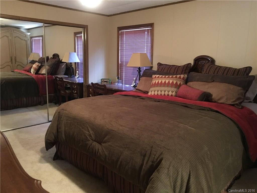 64 Mountain Site Lane Asheville NC 28803