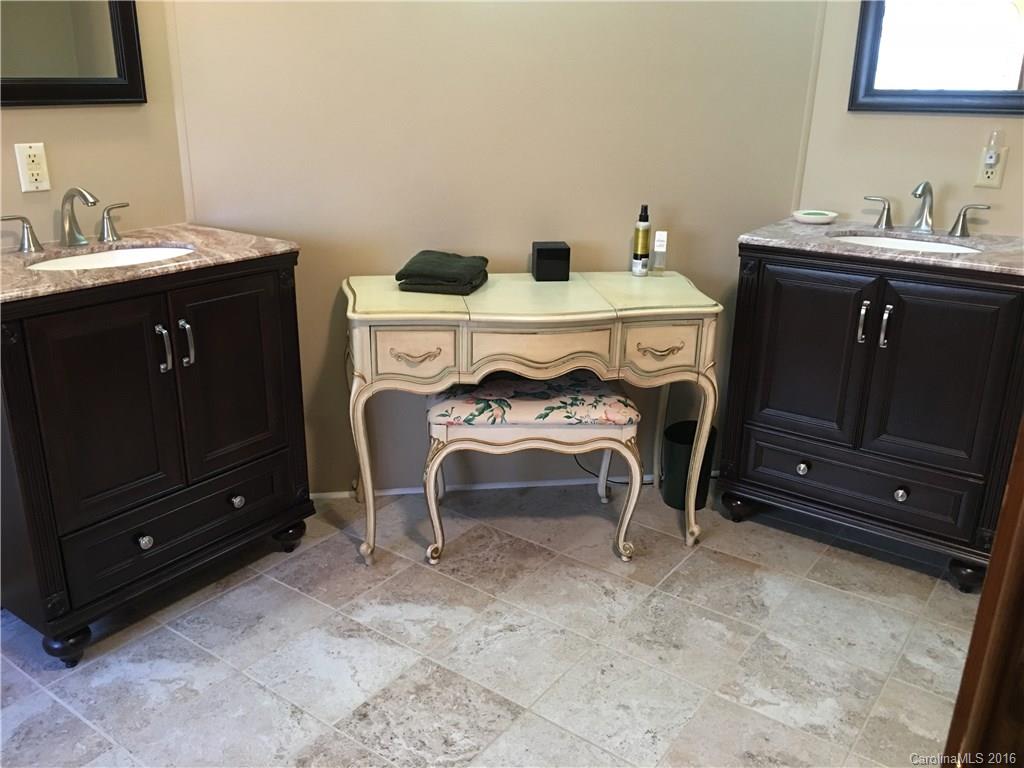64 Mountain Site Lane Asheville NC 28803