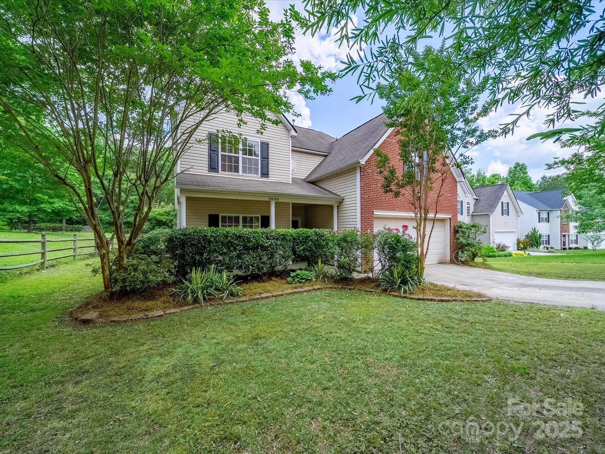 2020 White Cedar Lane Waxhaw NC 28173