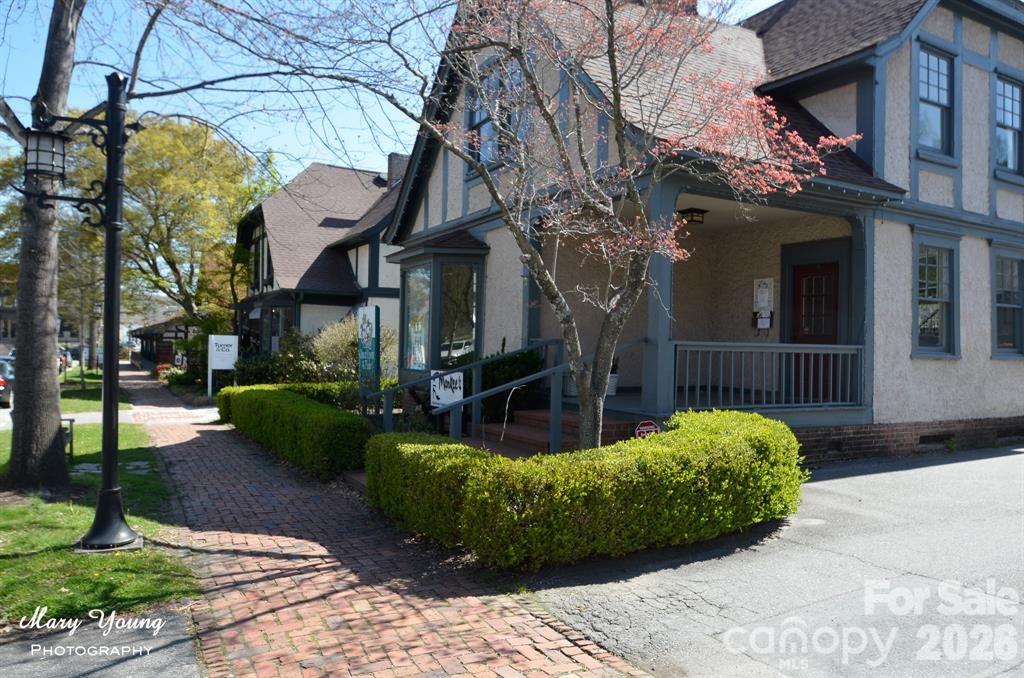 221 Summit Street Asheville NC 28803