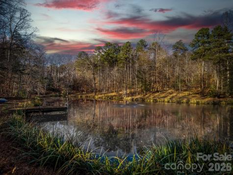 1090 N Saunders Drive Catawba NC 28609