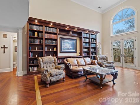 1090 N Saunders Drive Catawba NC 28609