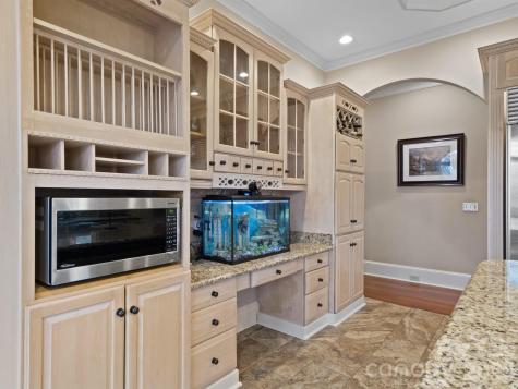 1090 N Saunders Drive Catawba NC 28609