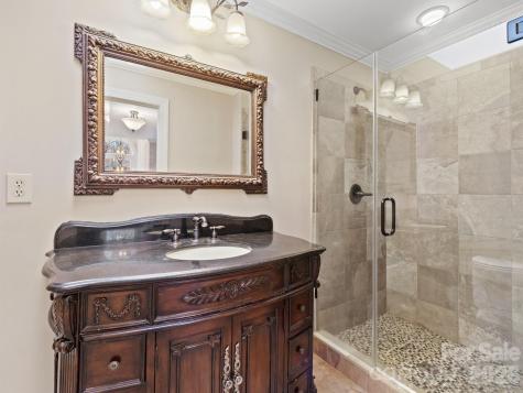 1090 N Saunders Drive Catawba NC 28609