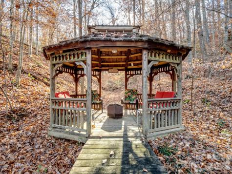 1090 N Saunders Drive Catawba NC 28609