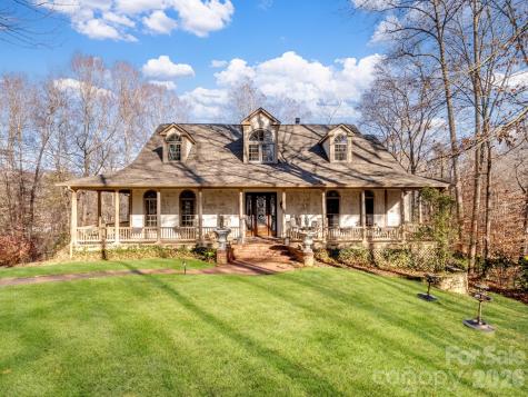 1090 N Saunders Drive Catawba NC 28609