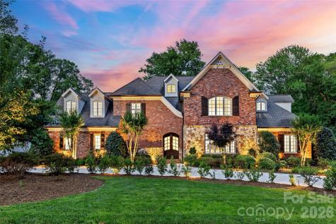 2427 Danbury Street Charlotte NC 28211